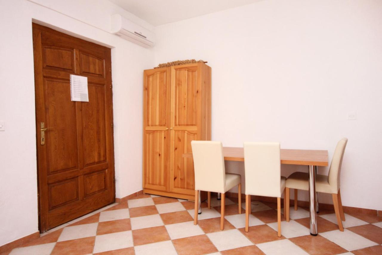 Apartments And Rooms With Parking Space Orebic, Peljesac - 10191 Eksteriør billede
